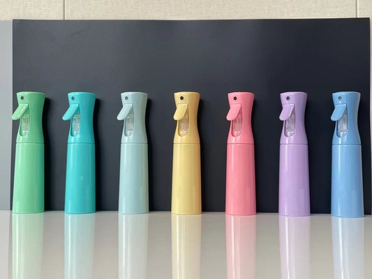 Bouteille fine continue rechargeable en plastique vide de jet de brume pour le salon 200ml