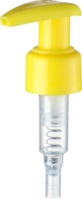 Pompe de gauche à droite en plastique de distributeur de lotion de serrure de pp pour pour la bouteille cosmétique 24/410