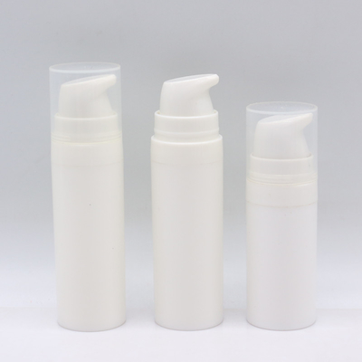 Bouteilles de pompe sans air remplissables en plastique en PP 50 ml 100 ml 150 ml