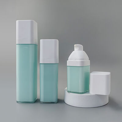 Vente en gros d'usine de luxe 15ml 30ml 50ml bouteille de pompe sans air personnalisée haute qualité pour le shampooing soins personnels