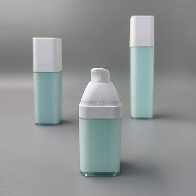Vente en gros d'usine de luxe 15ml 30ml 50ml bouteille de pompe sans air personnalisée haute qualité pour le shampooing soins personnels