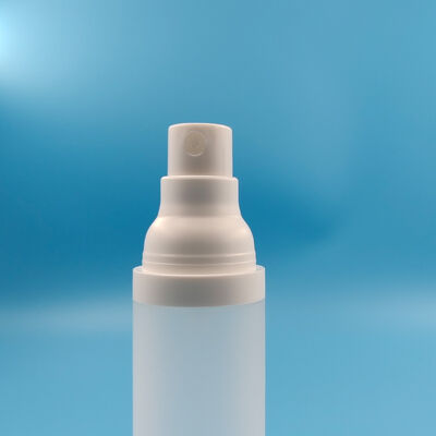 Fabrique en gros Bouteille de pompe sans air de luxe 15ml 20ml 30ml 50ml pour les soins personnels Shampooing de haute qualité