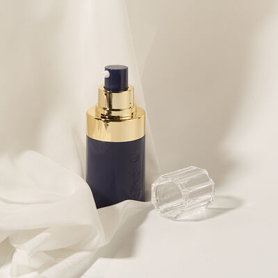 Bouteille à pompe sans air de luxe en gros d'usine 30 ml 50 ml 80 ml 100 ml 120 ml en vente chaude de haute qualité pour les soins personnels