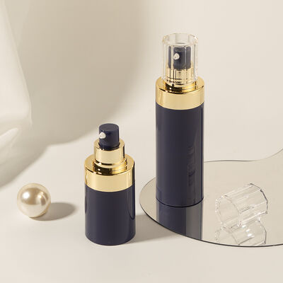Bouteille à pompe sans air de luxe en gros d'usine 30 ml 50 ml 80 ml 100 ml 120 ml en vente chaude de haute qualité pour les soins personnels