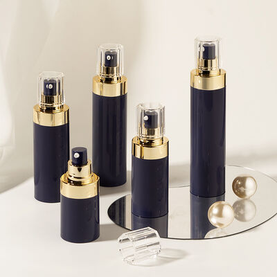 Bouteille à pompe sans air de luxe en gros d'usine 30 ml 50 ml 80 ml 100 ml 120 ml en vente chaude de haute qualité pour les soins personnels