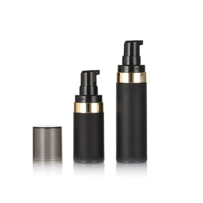 Bouteille sans air noire de qualité supérieure 15 ml 30 ml 50 ml bouteilles cosmétiques sans air en plastique PP
