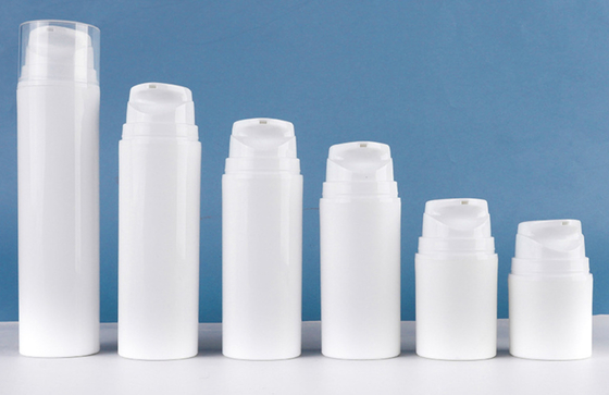 La pompe privée d'air cosmétique en plastique met le dosage en bouteille de 30ml 50ml 100ml 1CC